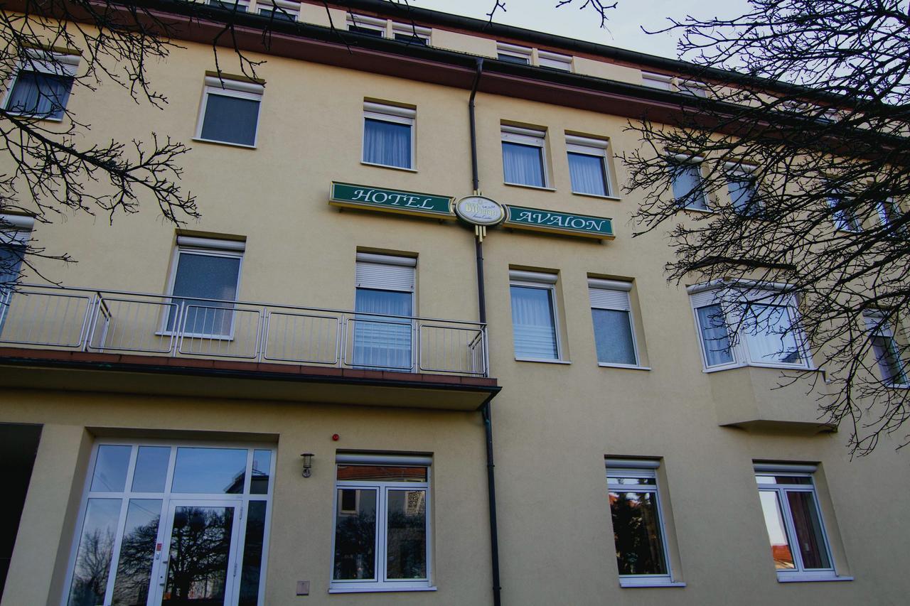 Hotel Avalon Landstuhl Εξωτερικό φωτογραφία