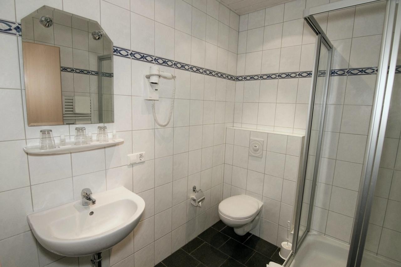 Hotel Avalon Landstuhl Εξωτερικό φωτογραφία